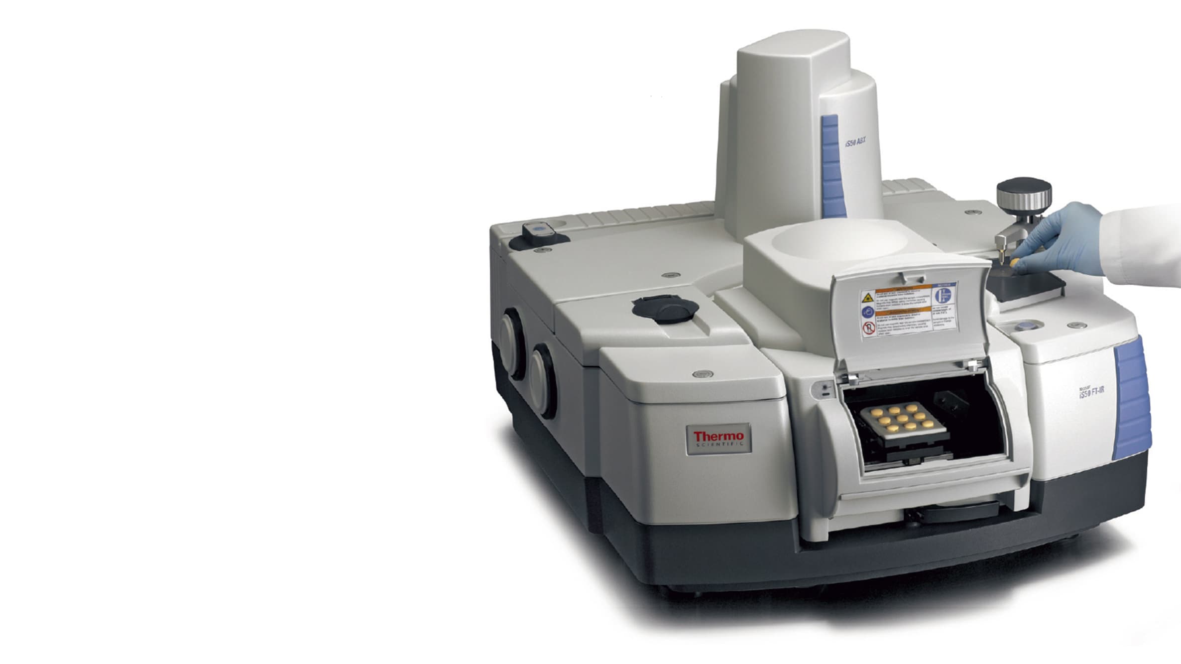 06-Work-Case Study-ThermoScientific Ramanizer-Hero1-1186x667 @2x